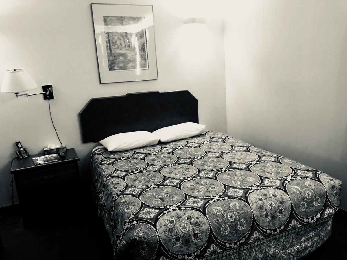 The Capri Motel Vinnipeg Dış mekan fotoğraf